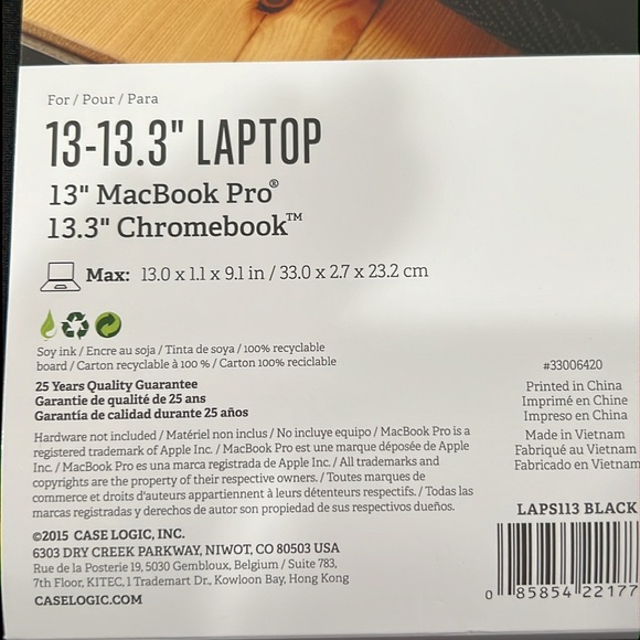 NWT Case Logic Case for 13” MacBook Pro or 13.3” Chromebook - Picture 3 of 3
